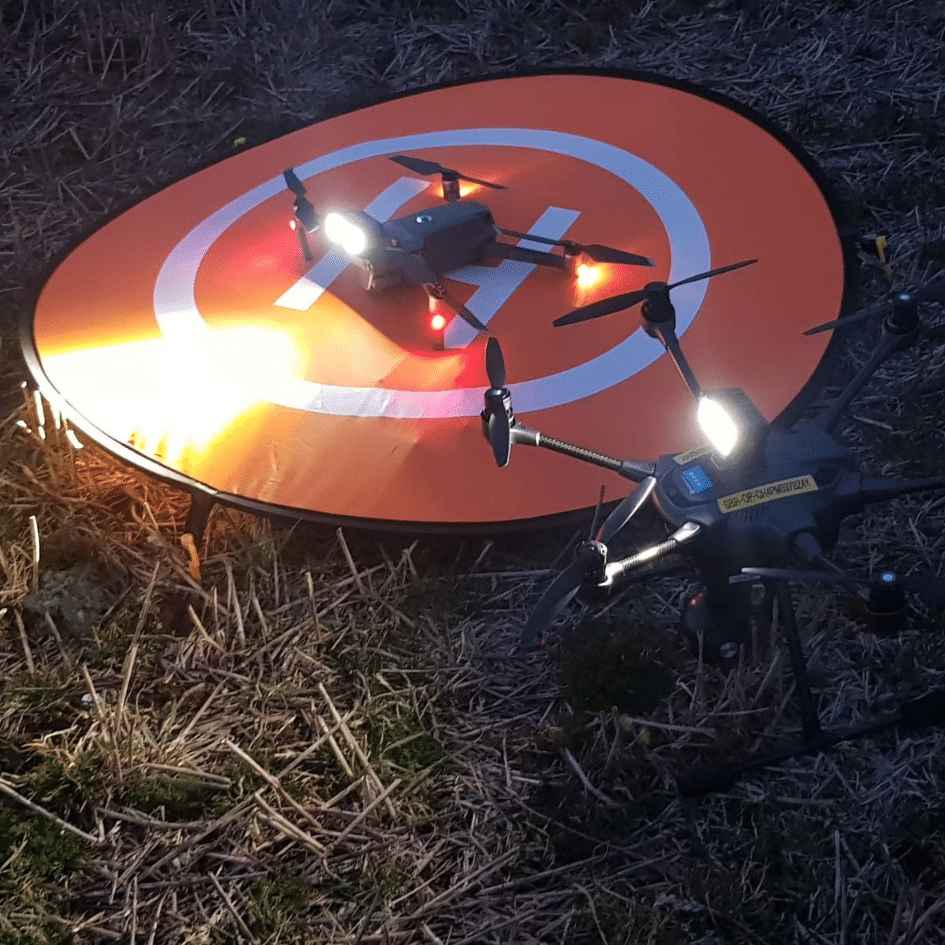 flying a drone at night 3 11zon
